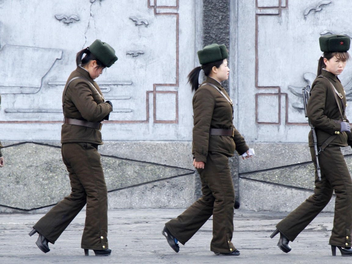 Девушки Северной Кореи