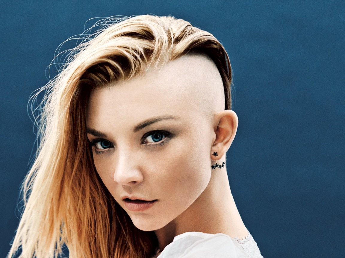 Натали Дормер с модной прической