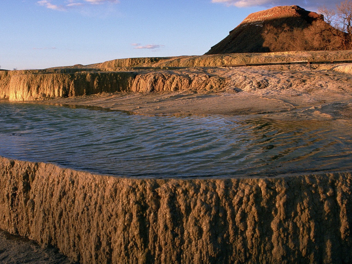 Природная ванна из камня