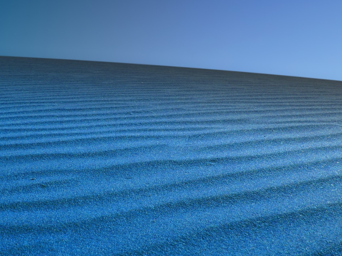 Голубой песок пустыни