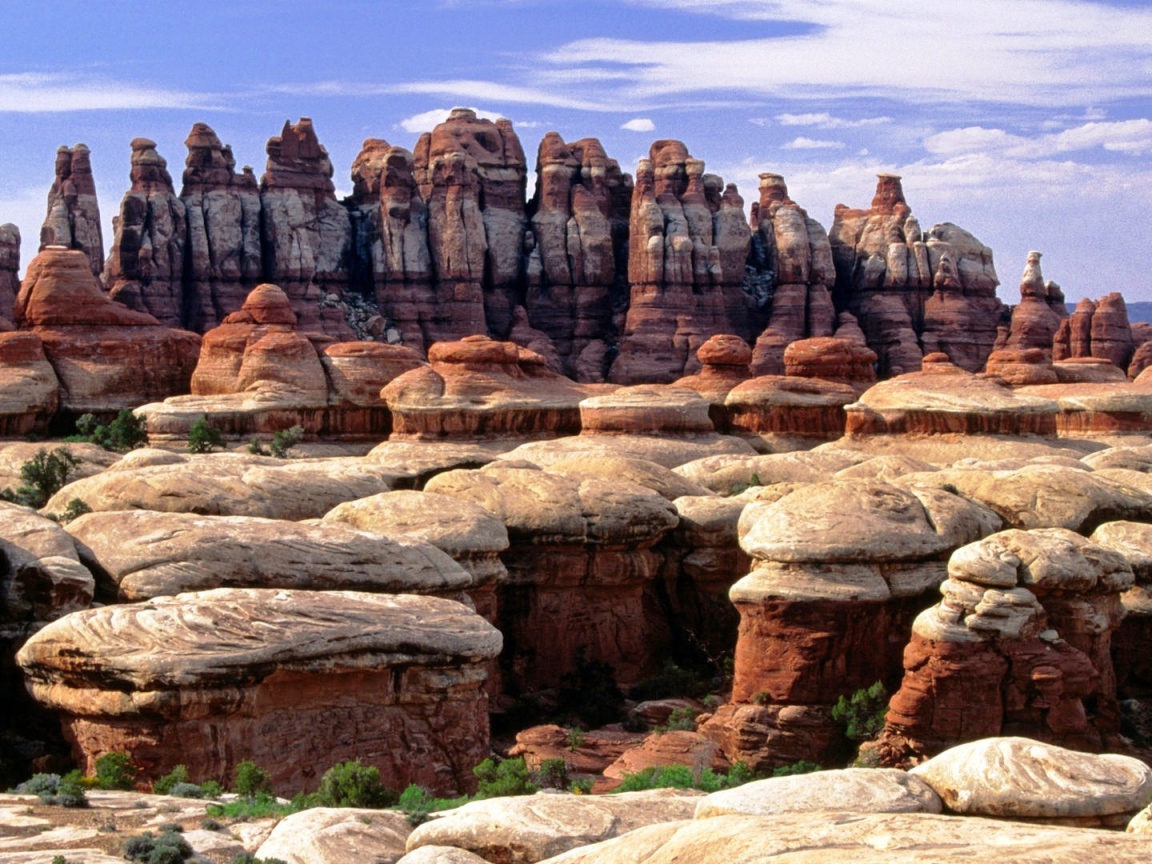 Необычные скальные образования - работа ветра