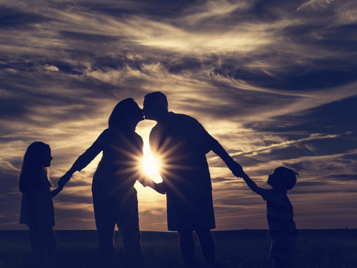 Большая любящая семья