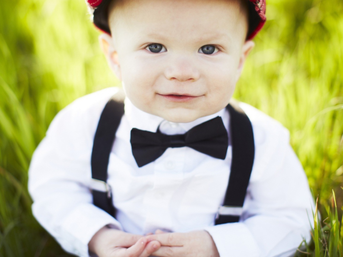 Мальчик в парадном наряде