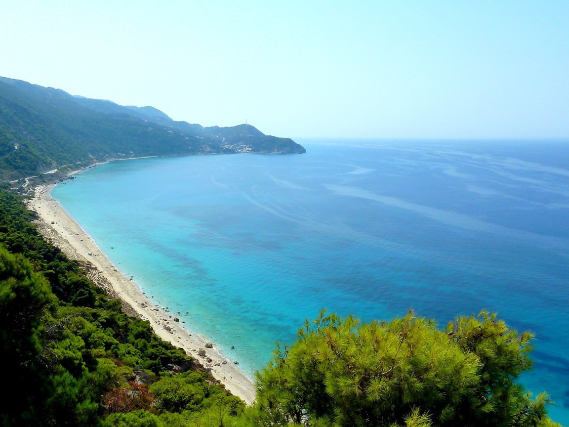 Лазурное море у берегов Лефкады, Греция