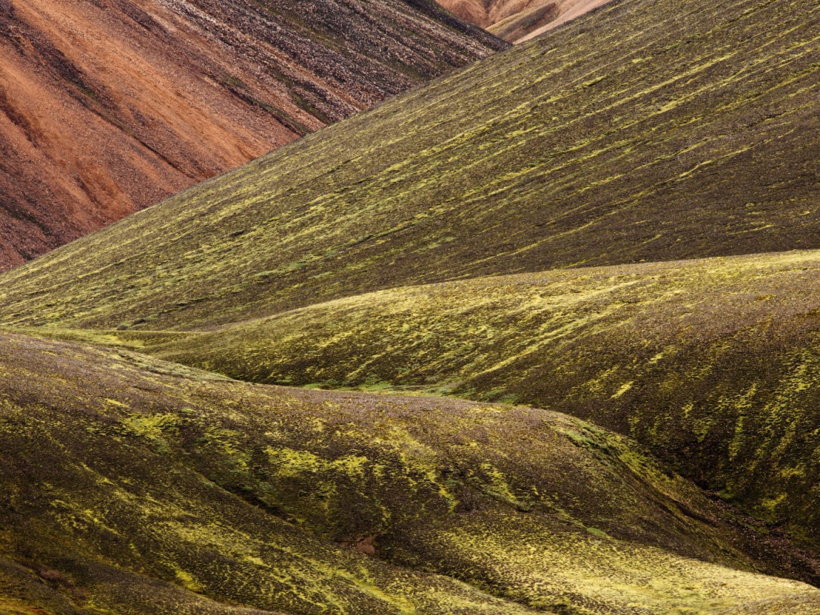Склоны гор в Исландии