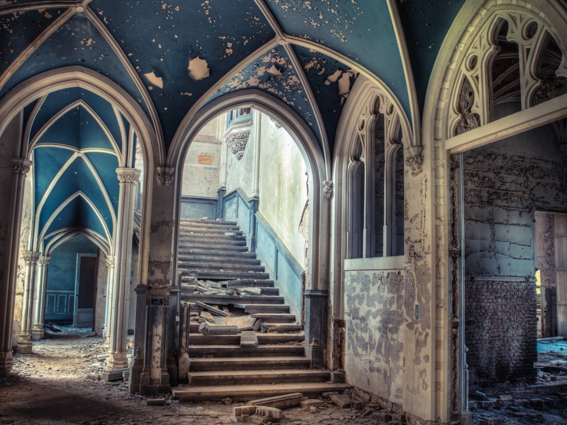 Архитектура заброшенного собора