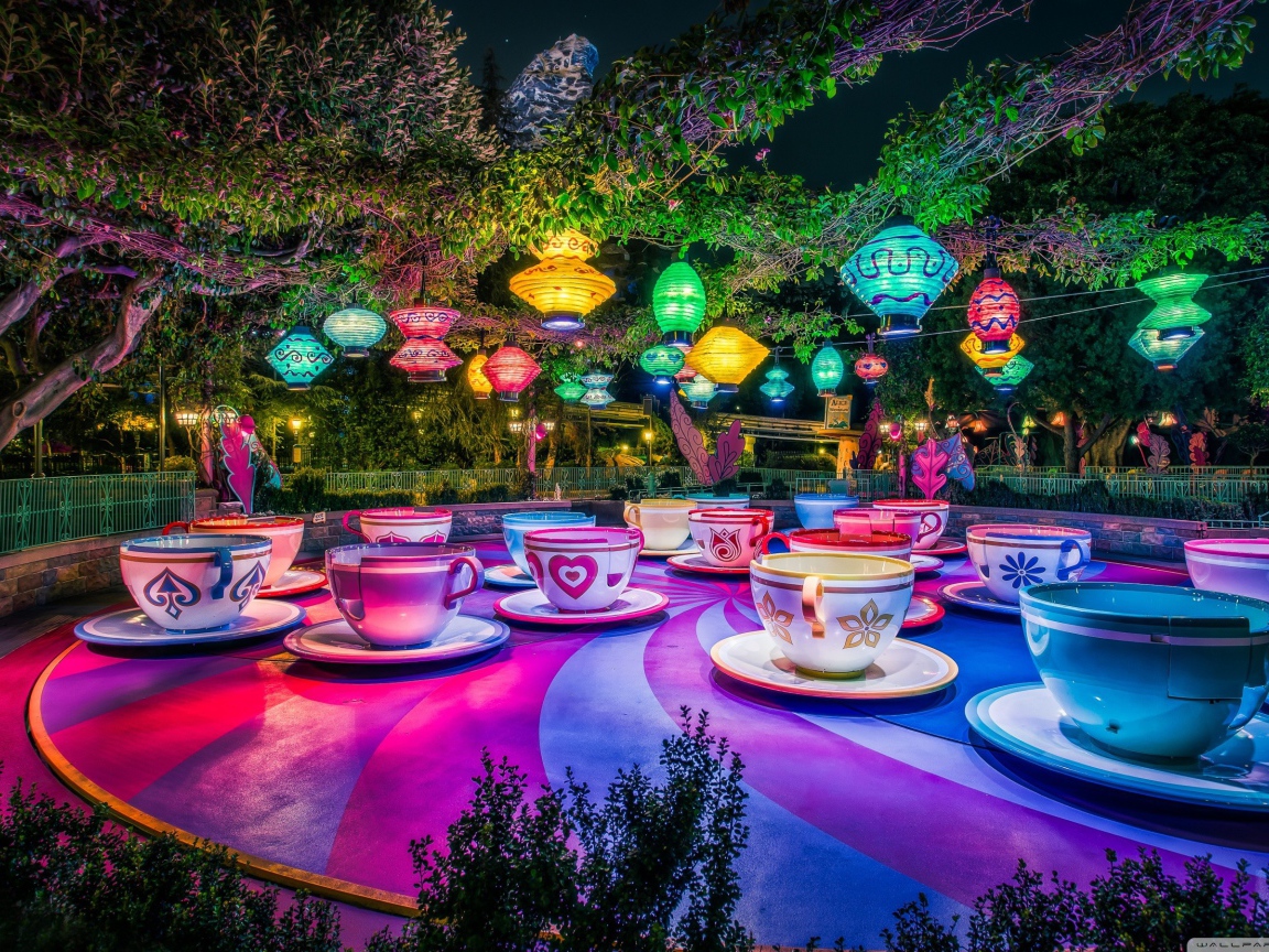 Аттракцион в парке развлечений, Калифорния