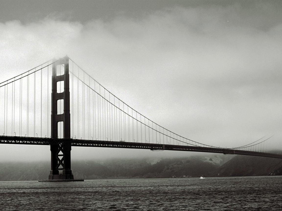 Знаменитый мост Золотые ворота, старое фото