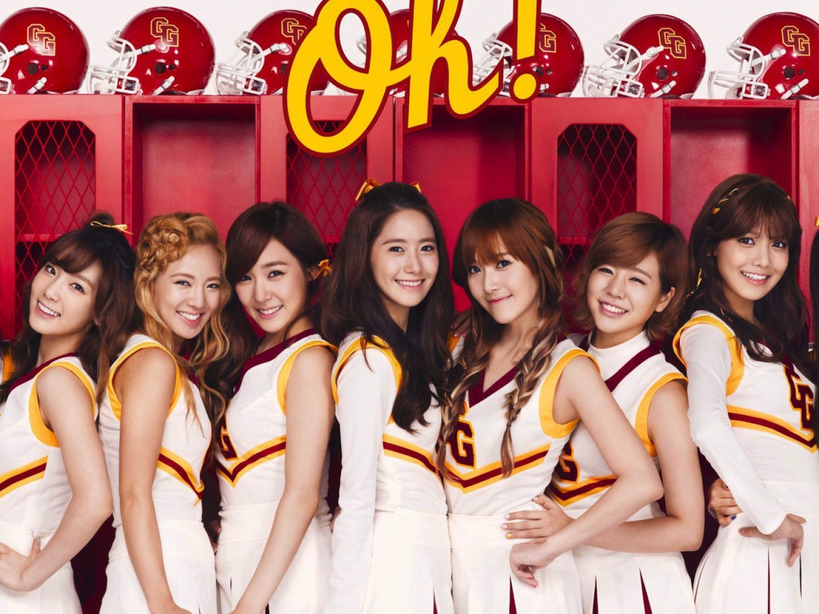 Команда японских девушек спортсменок
