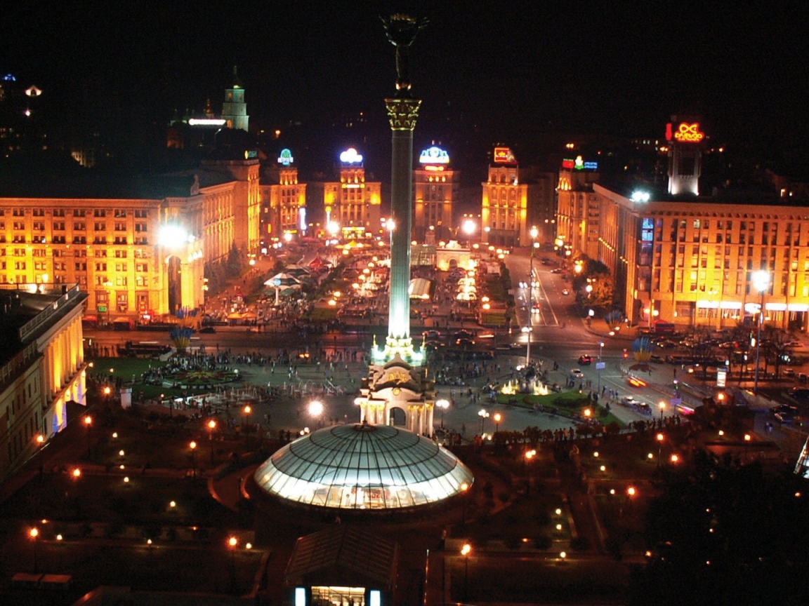 Центральная площадь Киева, Украина