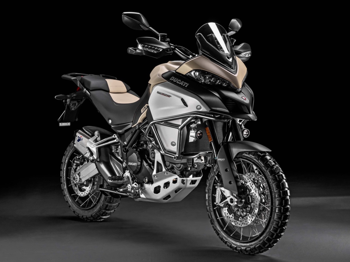 Черный мотоцикл  Ducati Multistrada 1200 Enduro Pro, 2017