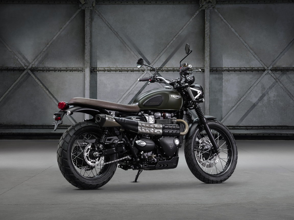 Мотоцикл Triumph Street Scrambler вид сбоку