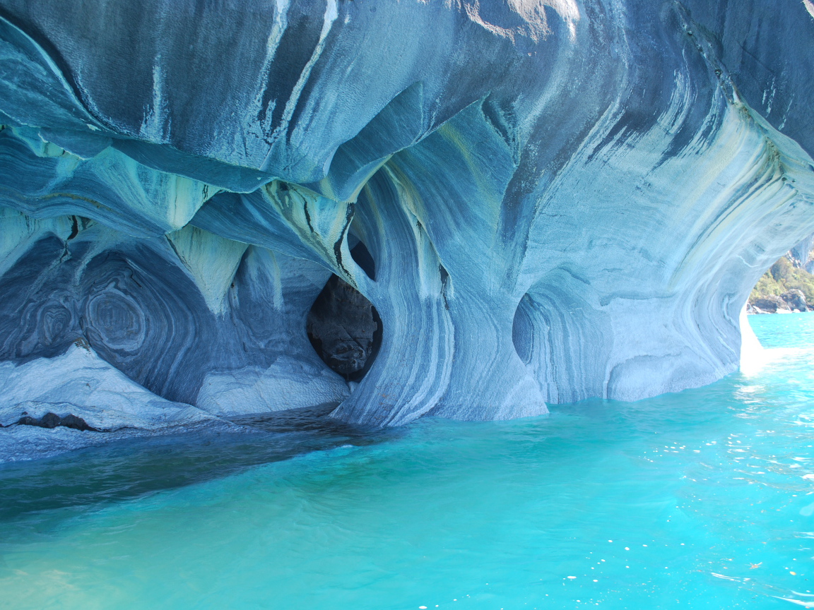 Красивые мраморные пещеры, Чили 