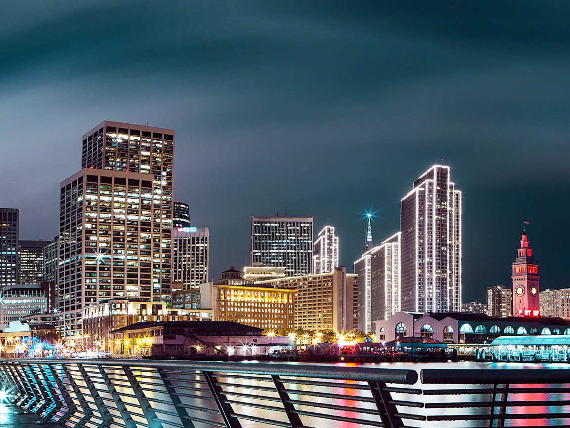 Красивый ночной город Сан - Франциско  