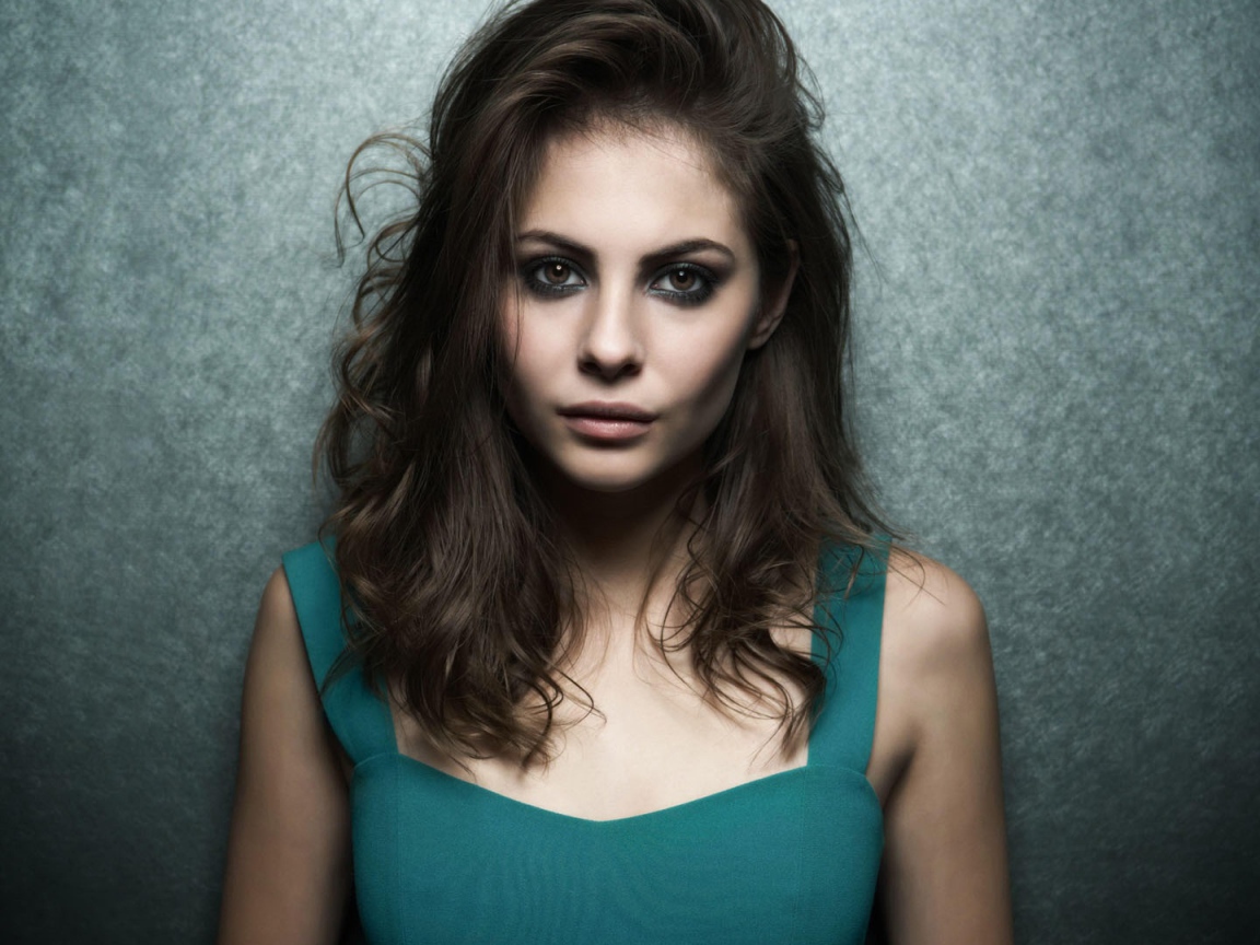 Американская актриса,  модель  Вилла Голланд