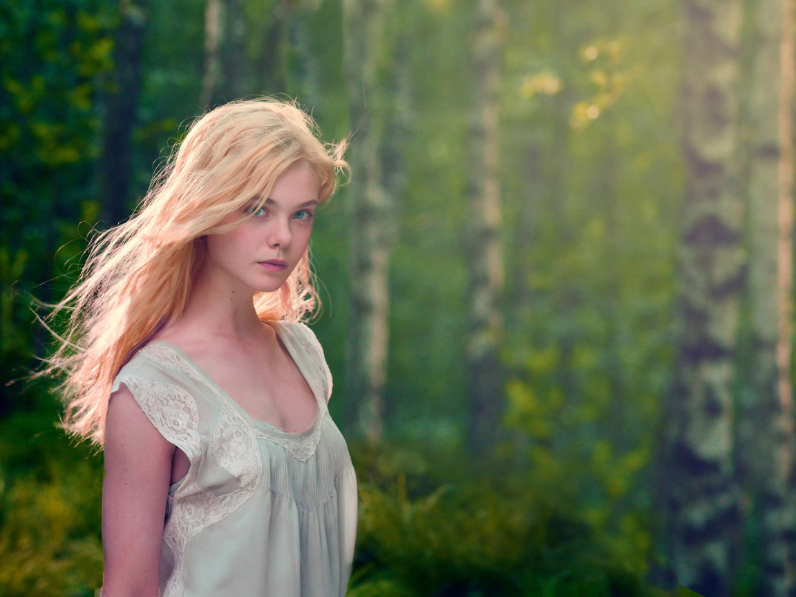 Нежная красивая девушка, актриса Эль Фэннинг