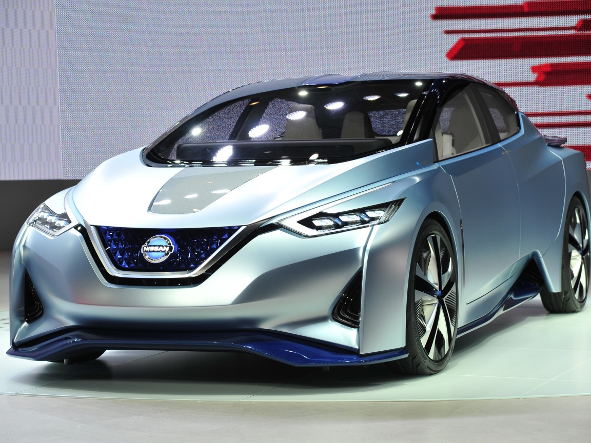 Электромобиль NISSAN LEAF модель  2017 года 