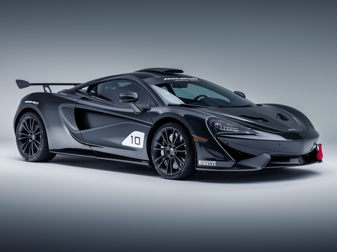 Черный гоночный автомобиль McLaren MSO X, 2018
