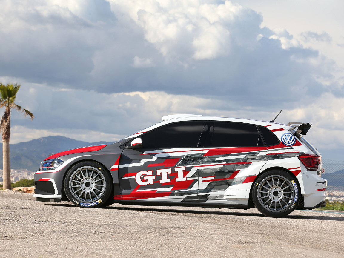 Спортивный автомобиль Volkswagen Polo GTI R5, вид сбоку