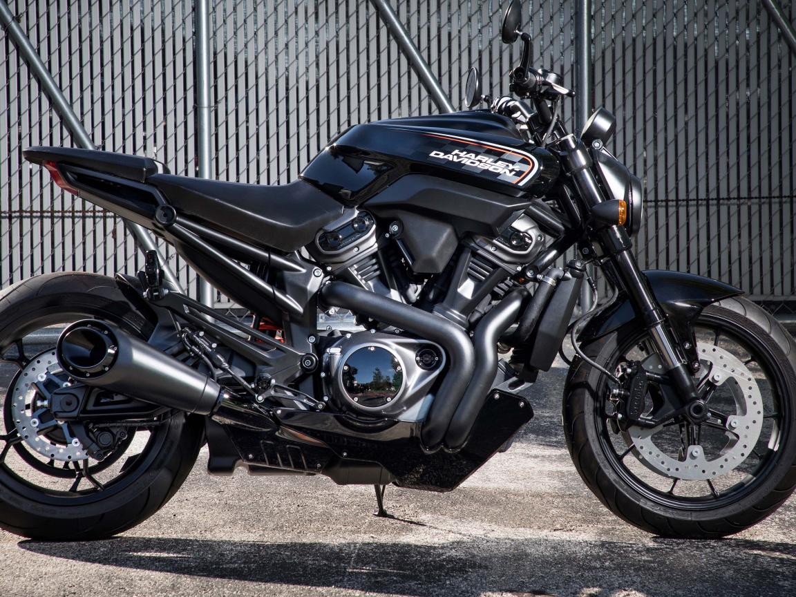 Мотоцикл Harley-Davidson Street Fighter, 2020