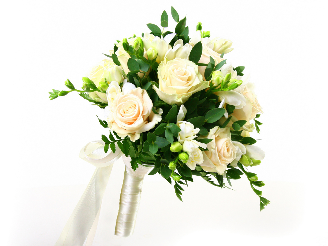 Красивый белый свадебный букет на белом фоне