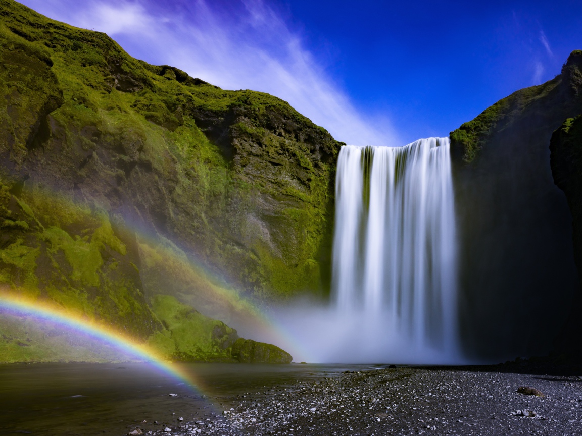 Красивый водопад Скоугафосс, Исландия
