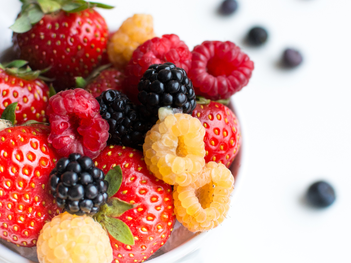 Вкусные сладкие спелые ягоды крупным планом