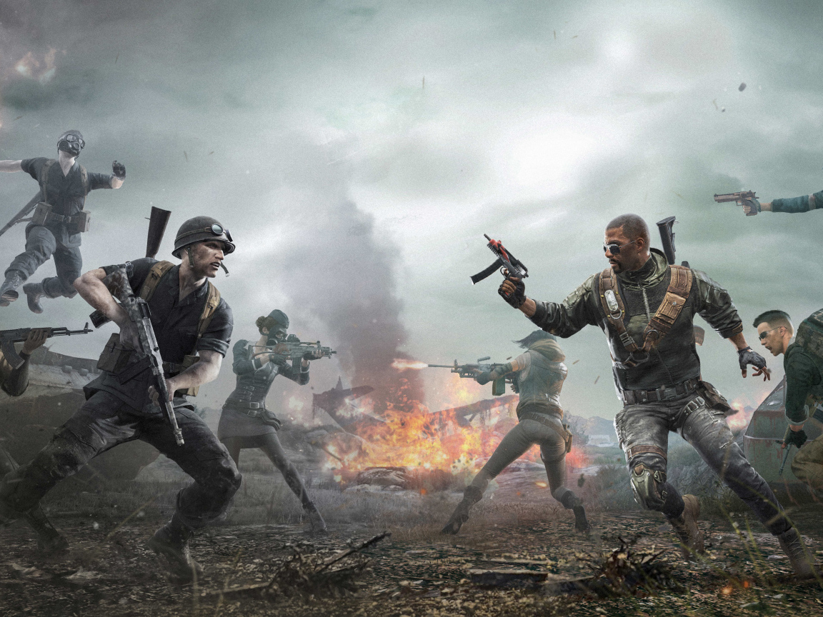 Солдаты сражаются с зомби в игре PUBG