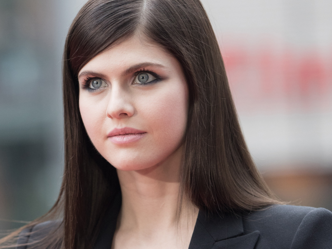 Актриса Александра Даддарио с красивыми глазами