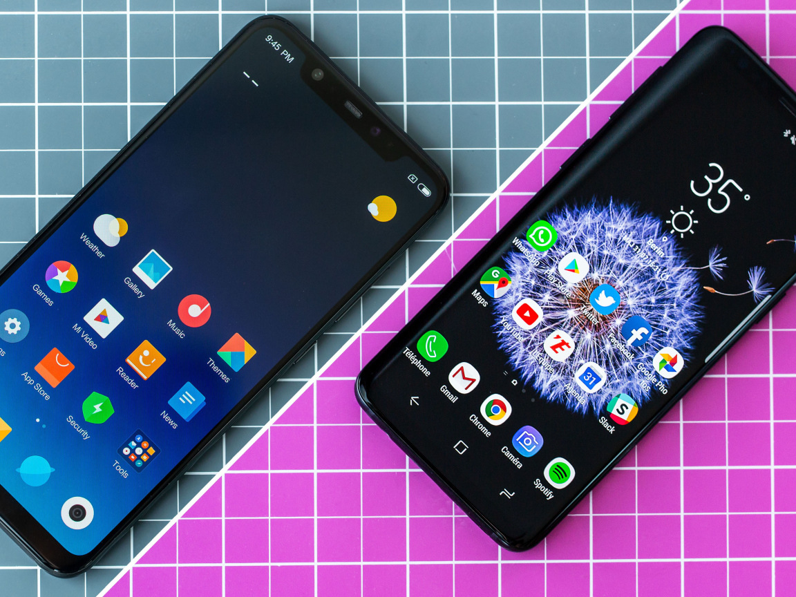Два смартфона Xiaomi Mi 8 и Samsung Galaxy S9+