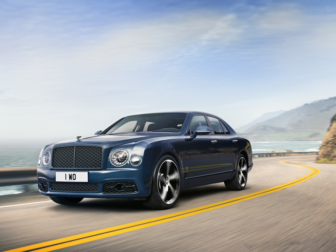 Стильный дорогой автомобиль Bentley Mulsanne Edition By Mulliner 2020 года 