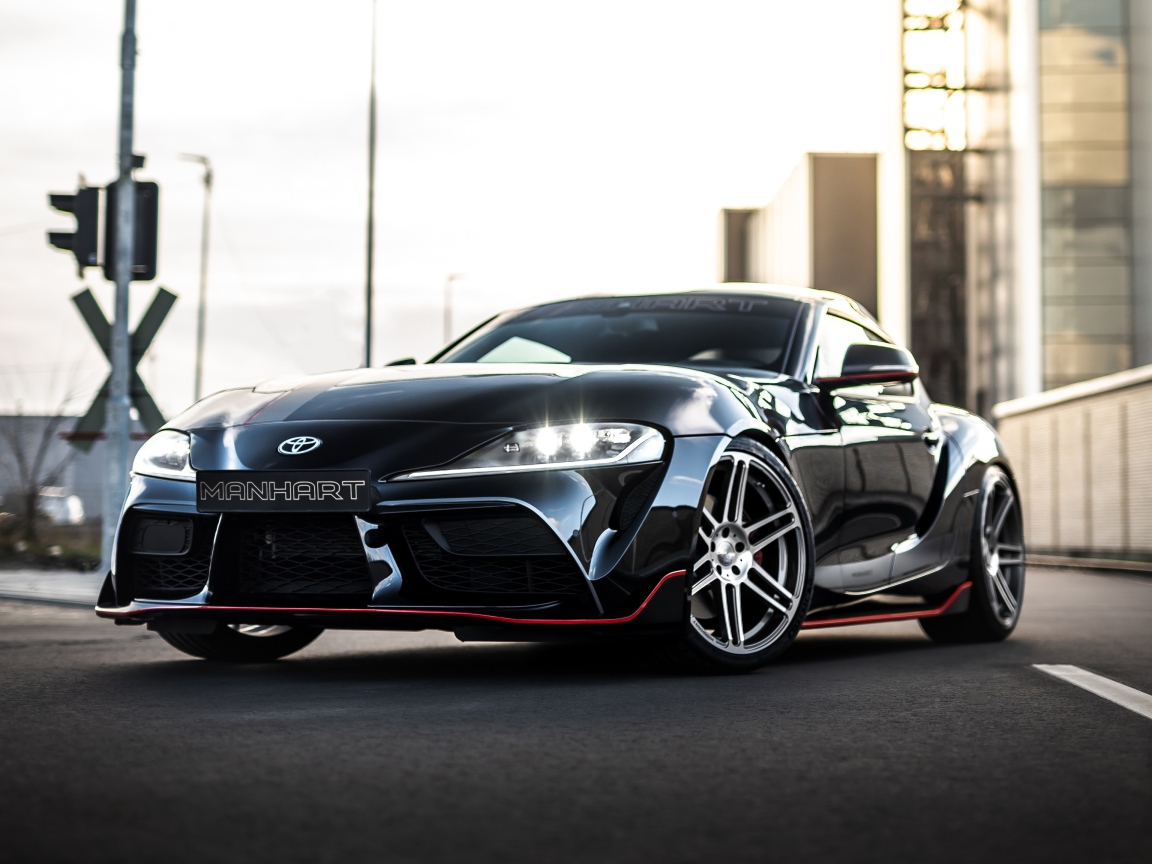 Черный автомобиль Manhart Supra GR 450 2020  года в городе 