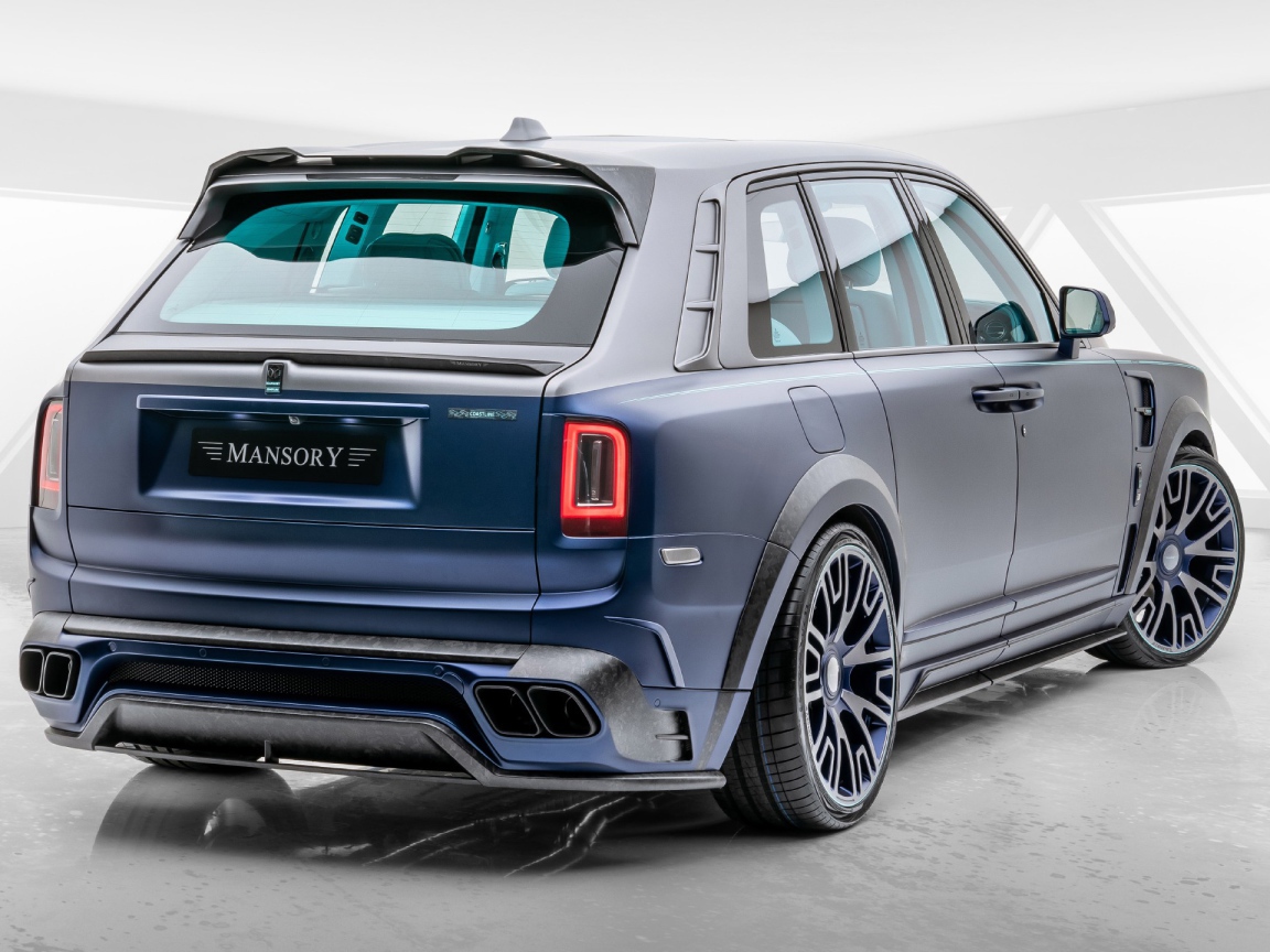 Внедорожник Mansory Rolls-Royce Cullinan Coastline 2020 года 