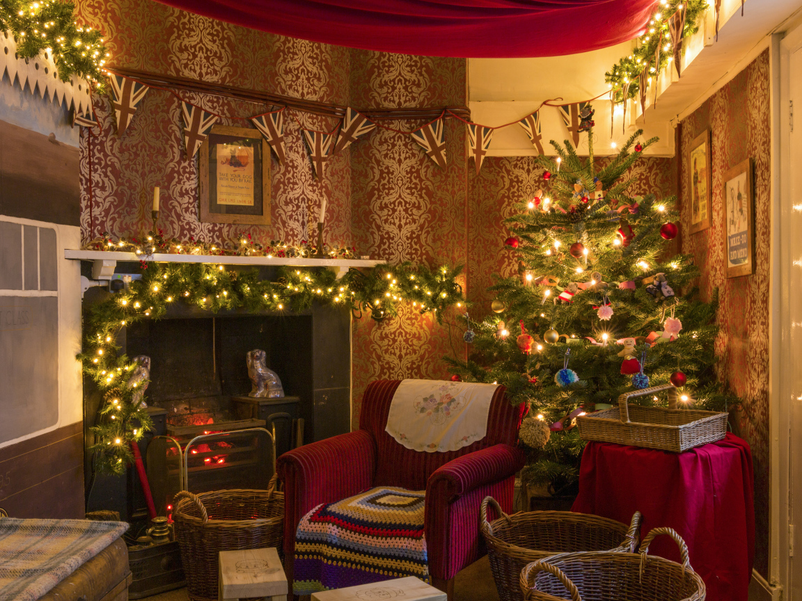Комната украшена на Рождество