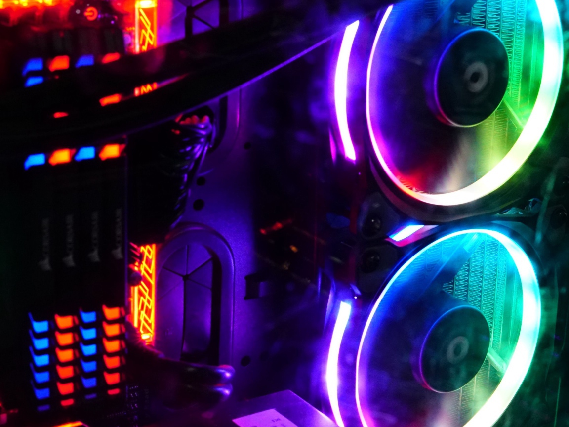 Неоновый компьютерный вентилятор 