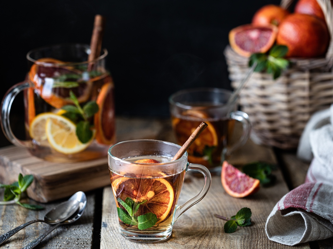 Вкусный чай с мятой и сушеными лимонами