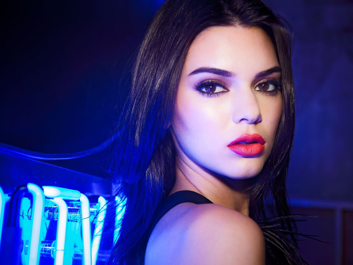 Американская супермодель Кендалл Дженнер крупным планом