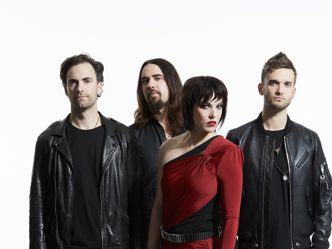 Рок группа Halestorm на белом фоне