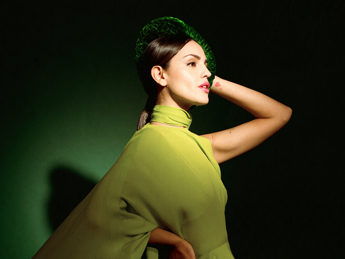 Стильная мексиканская актриса Эйса Гонсалес