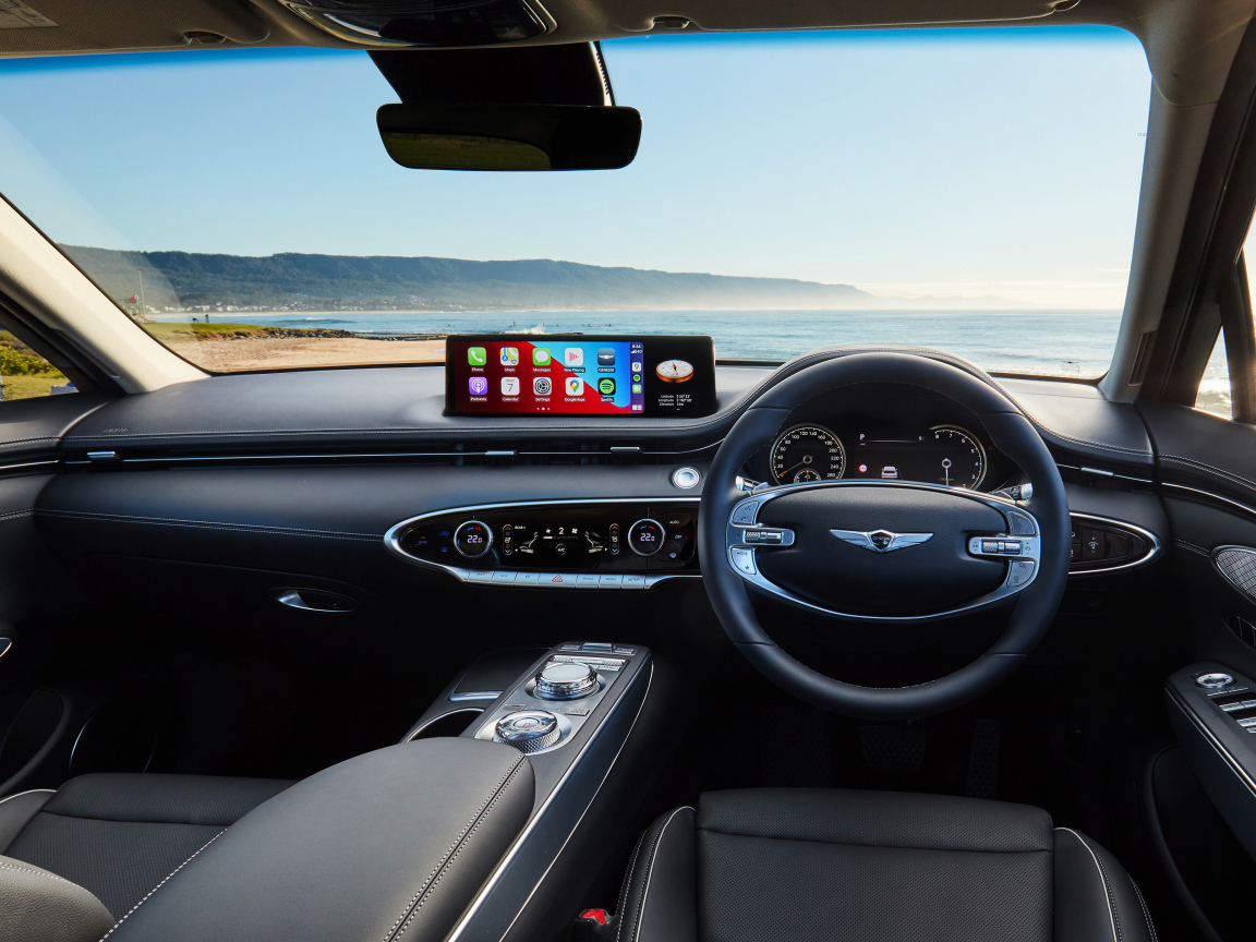 Черный салон автомобиля Genesis GV70 2.5T 2021 года