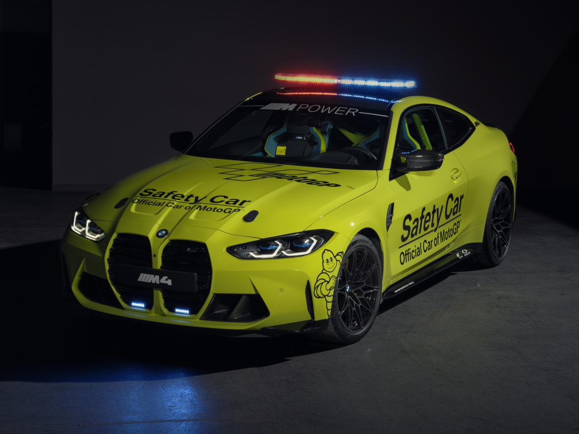 Служебный автомобиль BMW M4 Competition MotoGP Safety Car 2021 года