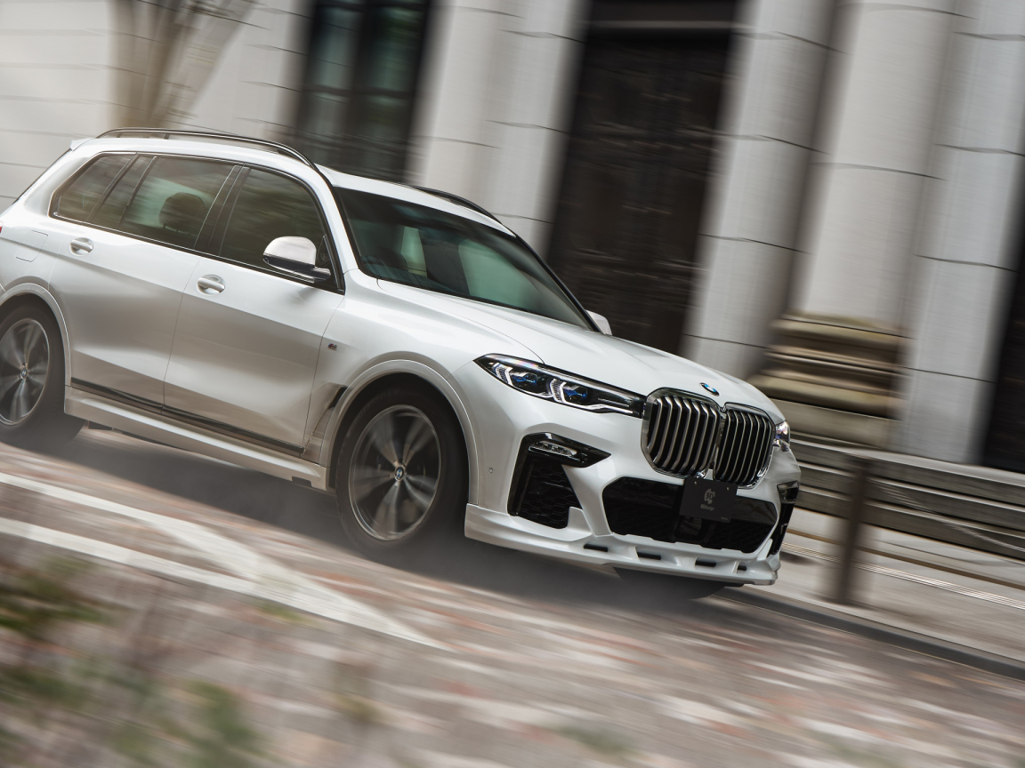 Быстрый  BMW X7 XDrive35d M Sport 2021 года в городе 