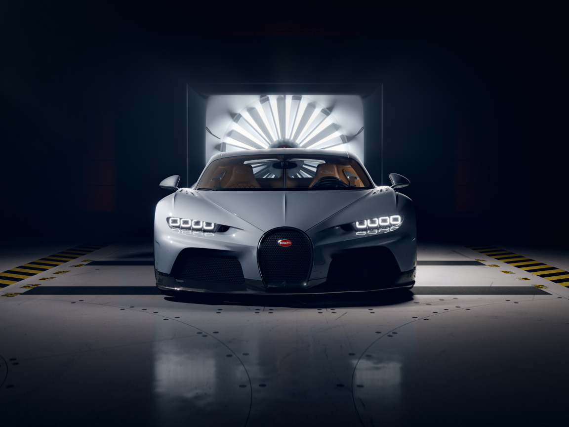 Спортивный автомобиль Bugatti Chiron Super Sport 2021 года