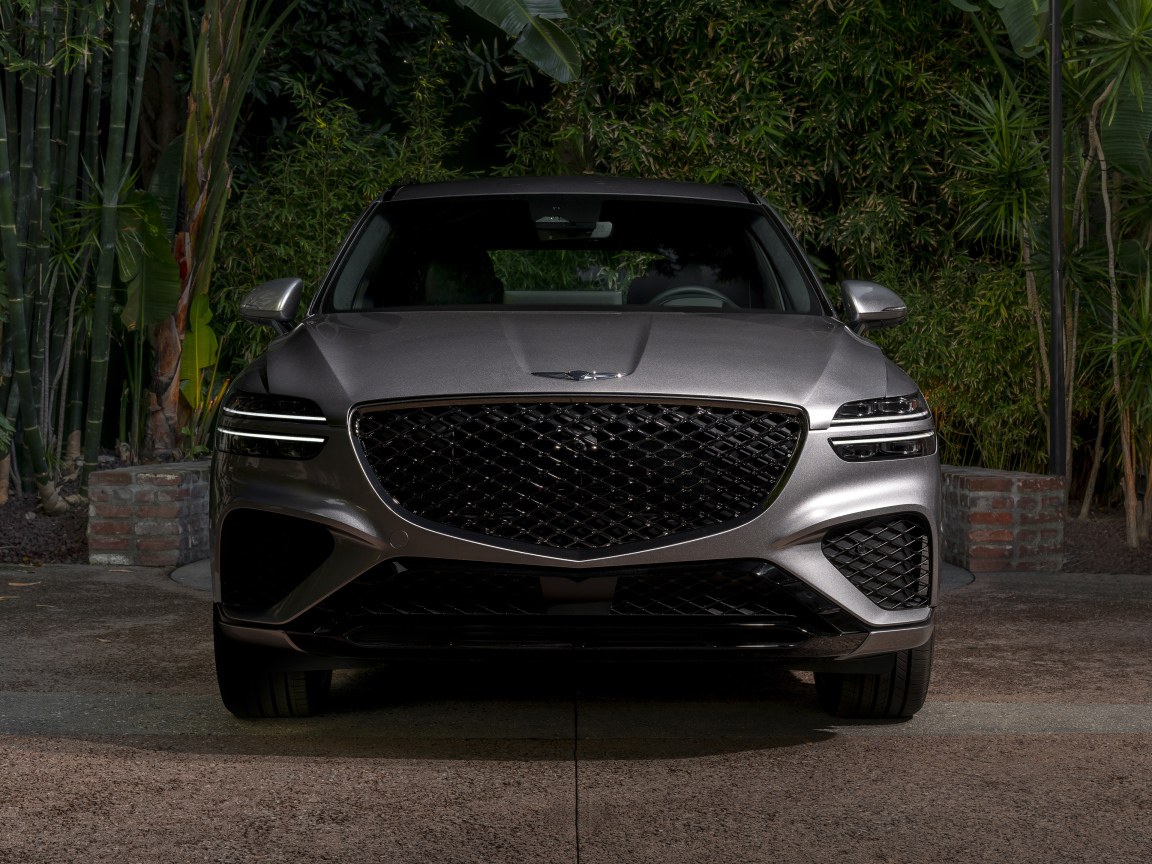 Внедорожник Genesis GV70 3.5T AWD,  2022 года вид спереди