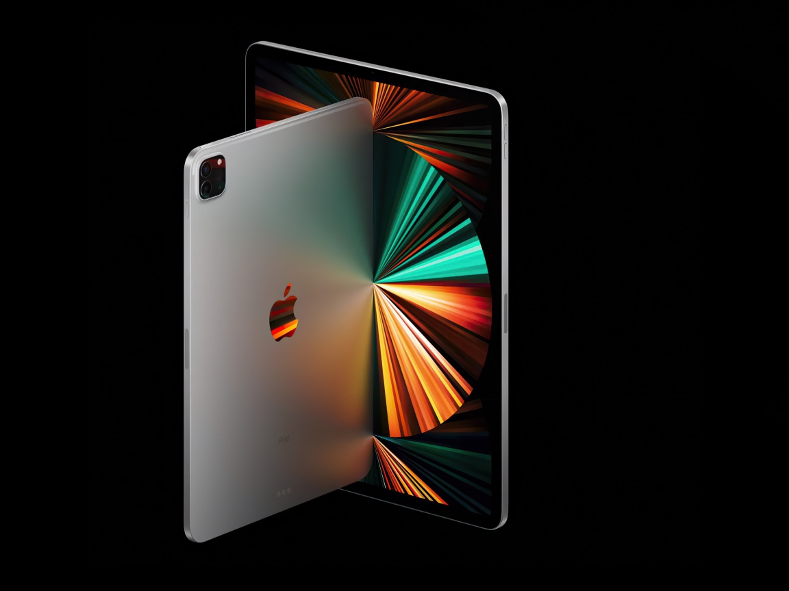 Тонкий  iPad Pro 2021 года на черном фоне