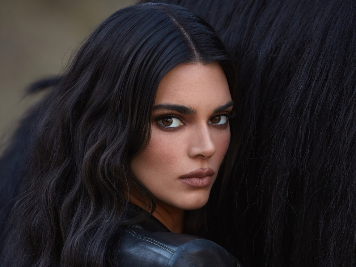 Burning brunette Kendall Jenner with a horse