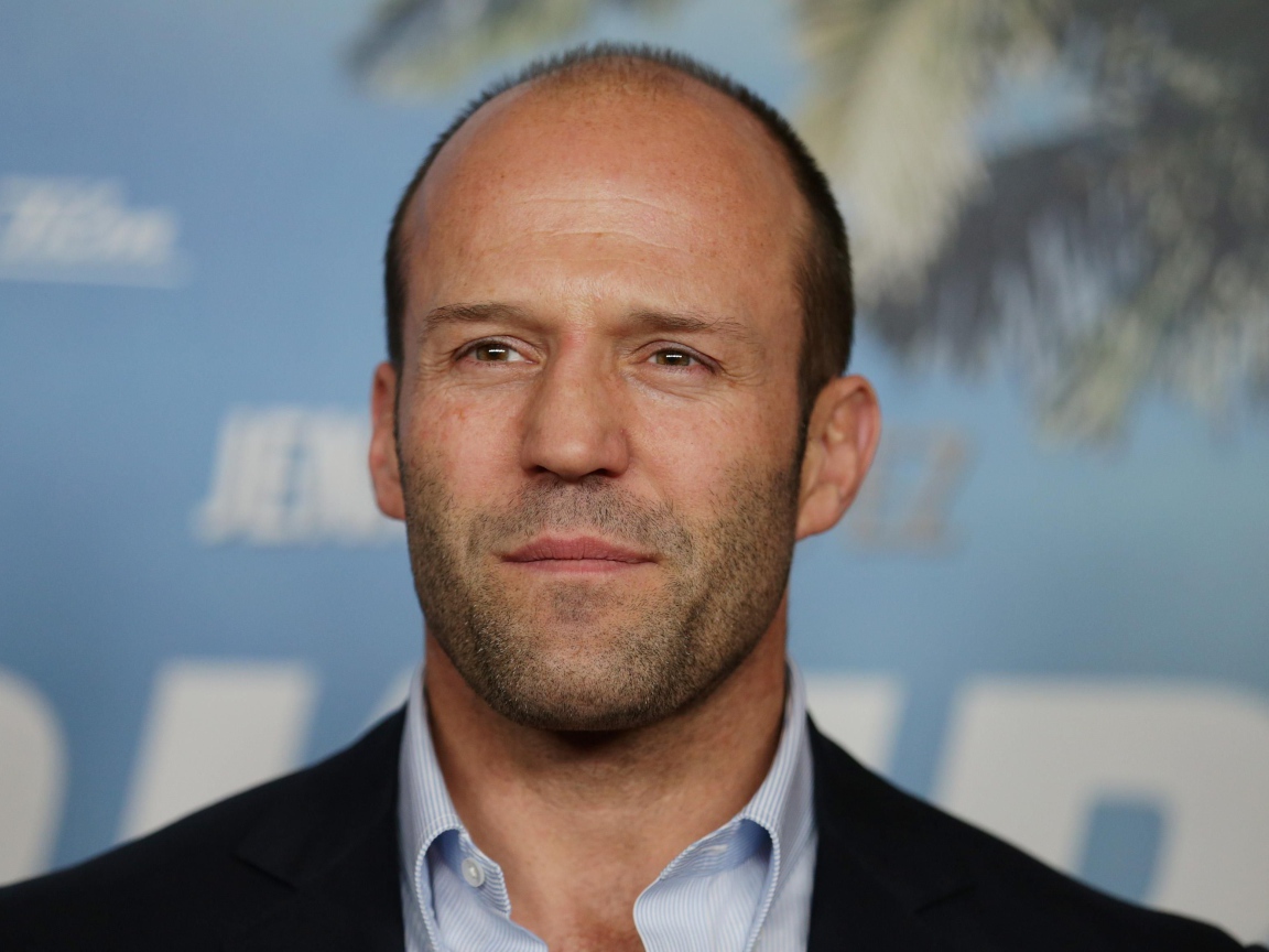 Брутальный мужчина, актер Джейсон Стэтхэм