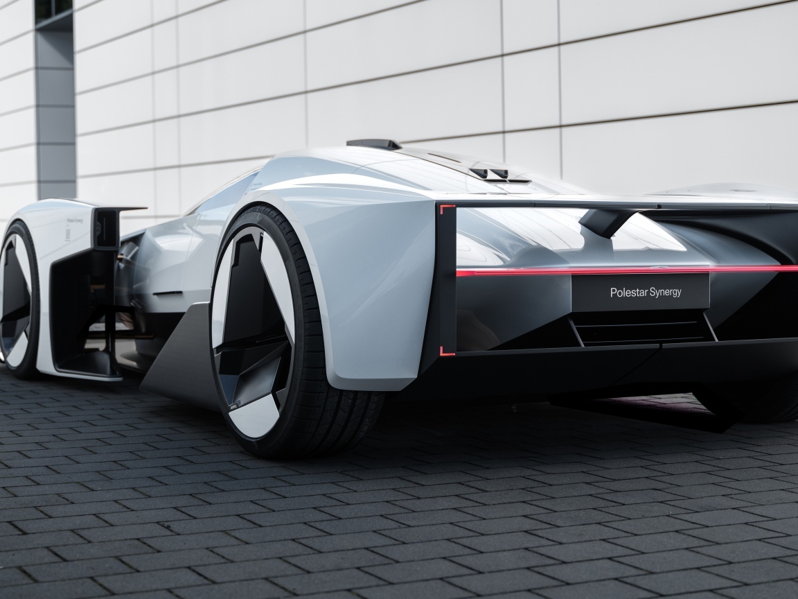 Спорткар Polestar Synergy 2023 года вид сзади