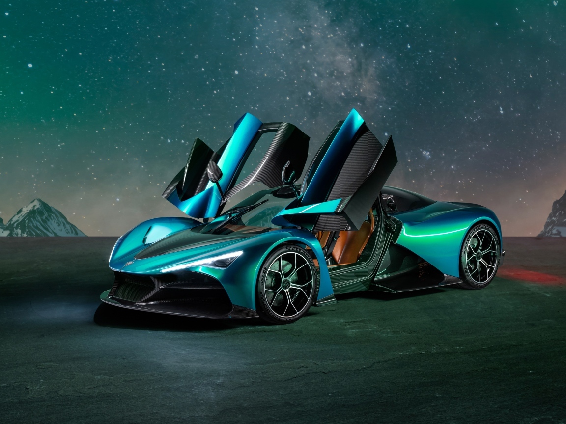 Автомобиль Zenvo Aurora Agil  с открытыми дверями