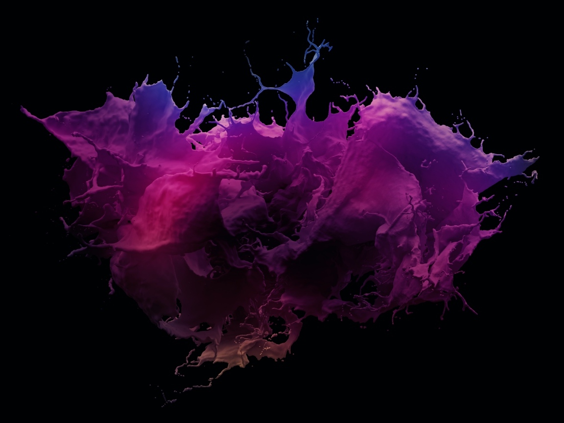Брызги сиреневой краски на черном фоне